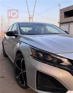 نیسان ئەلتیما